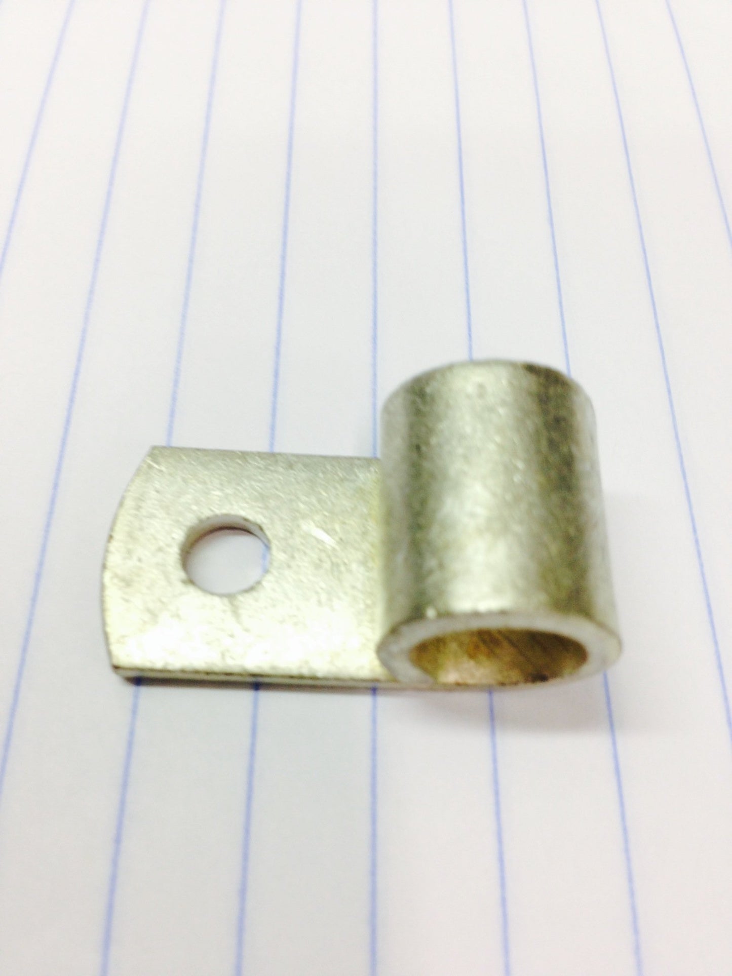 J671 Non-Insulated Flag Terminal Wire Range 2/0, Stud Size 1/4"